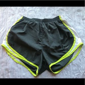 Nike Dri-Fit Shorts Black and Green M